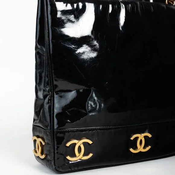 Chanel Vintage Black Patent Gold Plated CCs Shoulder bag - Picture 8 of 15